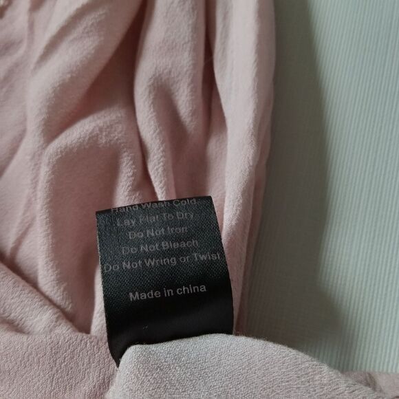 Vici Dusty Rose Lace Appliques Off the Shoulder Flowy Tunic Blouse Size Medium - Picture 6 of 14